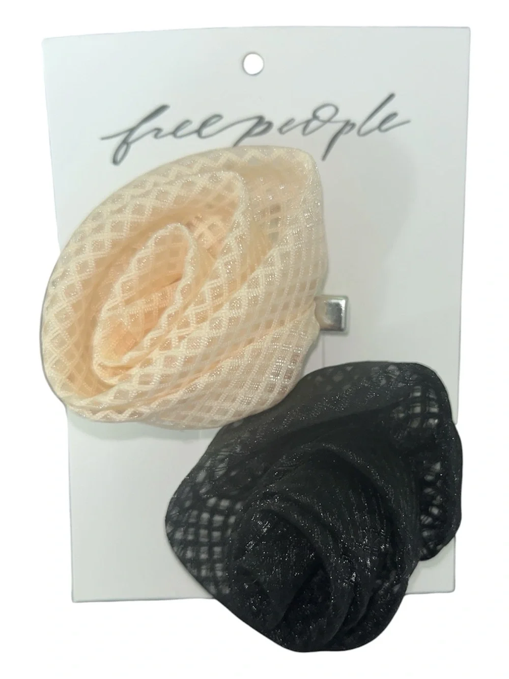 1531. FREE PEOPLE Mesh hair clips set in Cream/ Black NWT $18